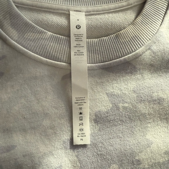 Lululemon Perfectly Oversized Crew Size 4 Camo - Picture 2 of 4